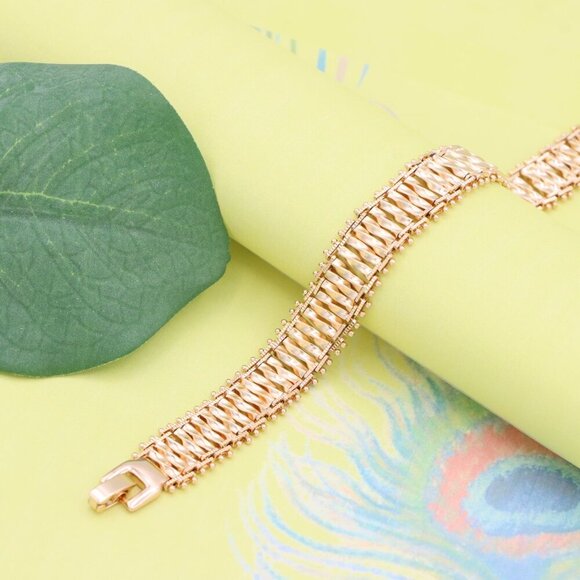 "Elegant Rose Gold Wide Link Bracelet in High Polish Finish, XPBL1121 - Picture 3 of 12